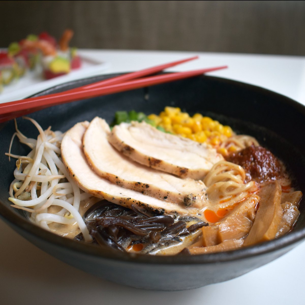 SlurpingTurtle's tweet photo. Pre-game for the #snowpocalypse with Spicy Miso Tonkotsu 🍜❄️🔥#chicken #spicyporkmiso #snowmaggedon #chiwinter https://t.co/pHJrw7nk0n