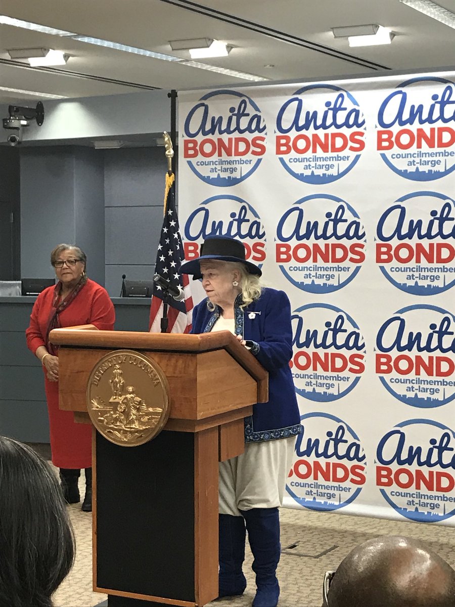 AnitaBondsDC's tweet photo. Standing room only! I am very honored to kick off the 3rd Annual #CommunityCornerstoneAwards ! Congratulations to all of our awardees and thank you for your continued service! https://t.co/GAsgBDveZN
