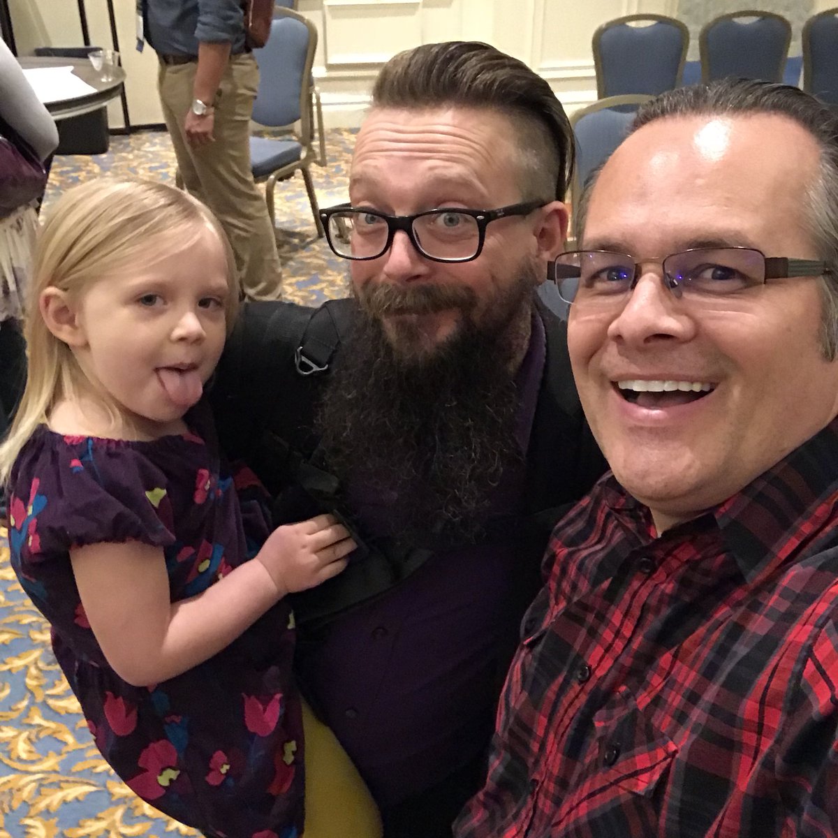 Daniel Gulchak tweet media