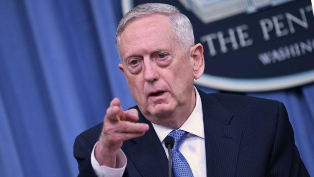 thehill's tweet image. Mattis breaks with Trump, vows Dreamers serving in US military will not be deported hill.cm/tRk8Y4Y