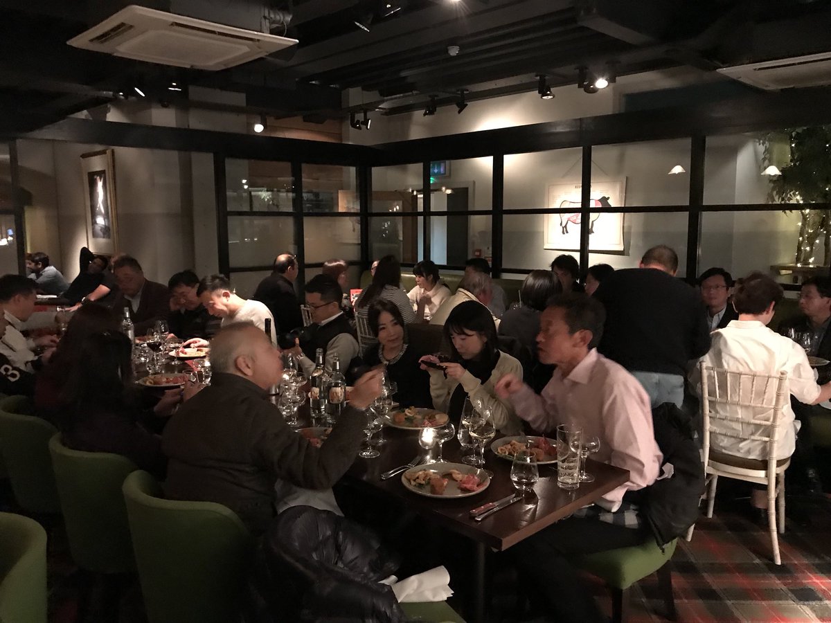 JonesShoreditch's tweet image. Hugely enjoyed welcoming the fabulous Japanese Meat Association for one of our lovely chefs’ @GingerPigLtd Meat Feasts tonight 😃 #celebratingmeat #topbutcher #meatfeast
