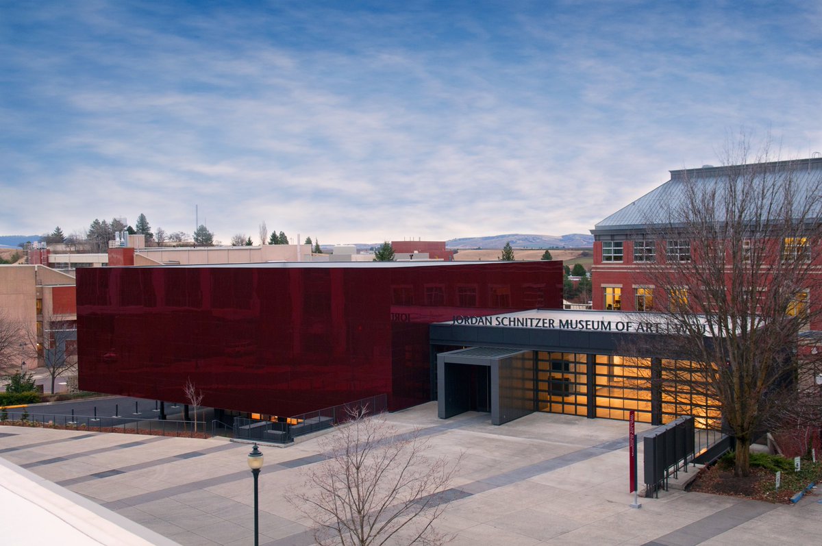 Even on the driest winter days, our #CrimsonCube and everything within it still manages to glow beautifully. We hope everyone has been making the best of this windy week! #artcubed