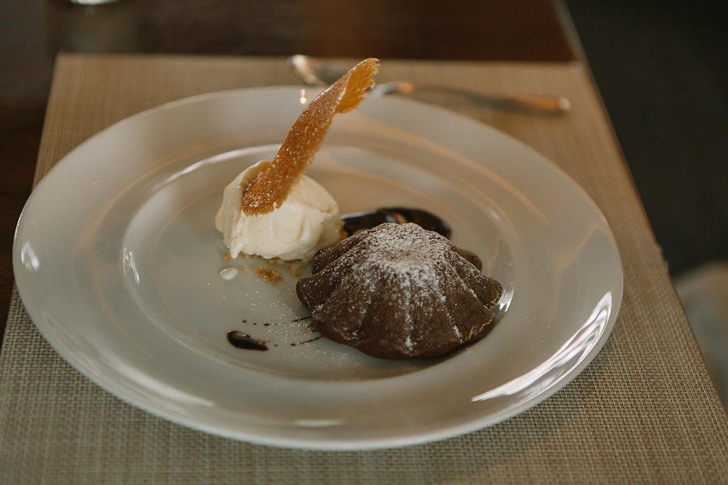 MarketKitchenDF's tweet photo. Es momento de darnos gustos, prueba uno de los grandiosos postres de #marketkitchenCDMX #MarkeKitchenExperience #dessert #foodie #instafood #foodgram #chocolate #chocolatecake https://t.co/DUe0idQOhQ