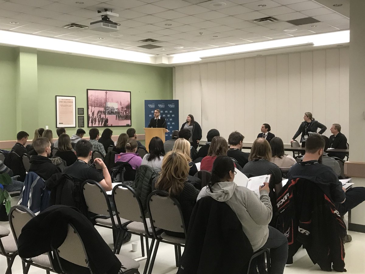 Great group of young folks here at the <a href="/MFLabour/">Manitoba Federation of Labour</a> Young Member Assembly! #canlab #mbpoli