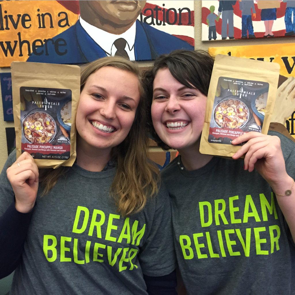 PaleoMealsToGo's tweet photo. The staff at Boulder's "I Have A Dream" Foundation love Paleo Meals To Go!  You will too.  Check out our Palisade Pineapple Mango breakfast meal packed with pineapple, mango, bananas and healthy nuts.  @WildZoraFoods @IHADreamBoulder @IHaveaDreamOR https://t.co/0uv3K9n4l5