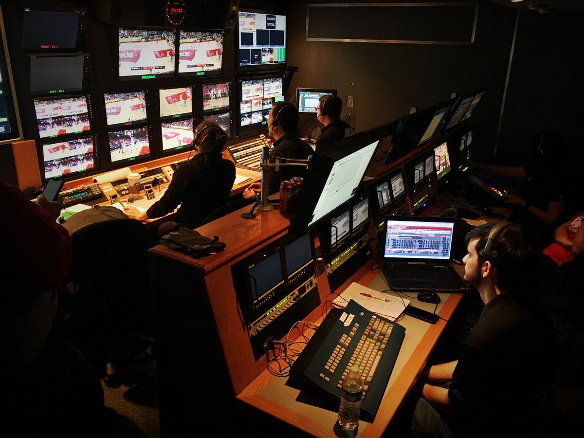 DavidSBrinkley's tweet image. I am so proud of our staff and students working together to provide @WKUBasketball and @LadyTopperHoops to America on @FoxCollegeSport !Workforce training in action at WKU.  
Our classroom is LIVE, and it is amazing!  #WKU #workforcedevelopmentinaction #GoTops