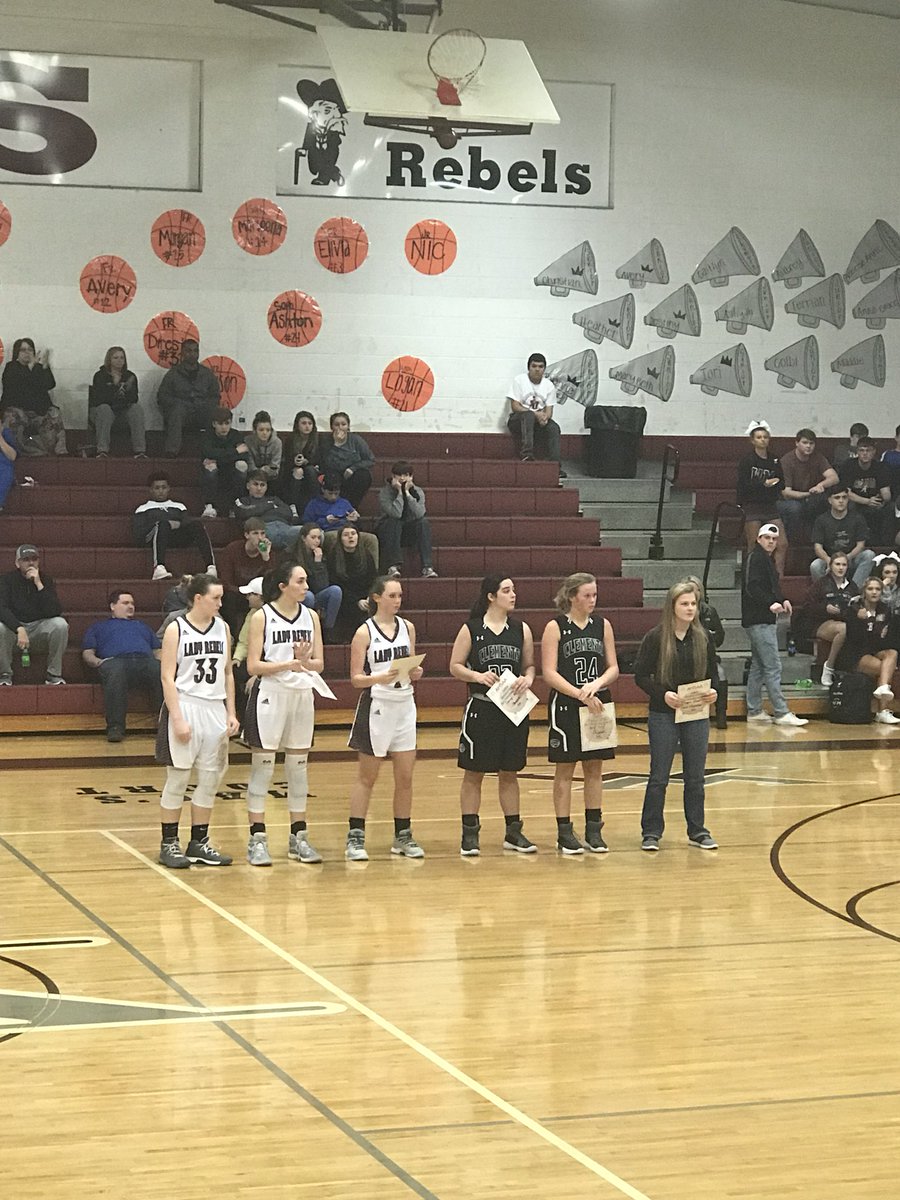 elstudentsect's tweet photo. Congratulations to all of the girls who made Class 3A Area 15 All Area Team but a special Congratulations to East Lawrence High Schools very own Raegen Hurst! https://t.co/Pnks5llMag
