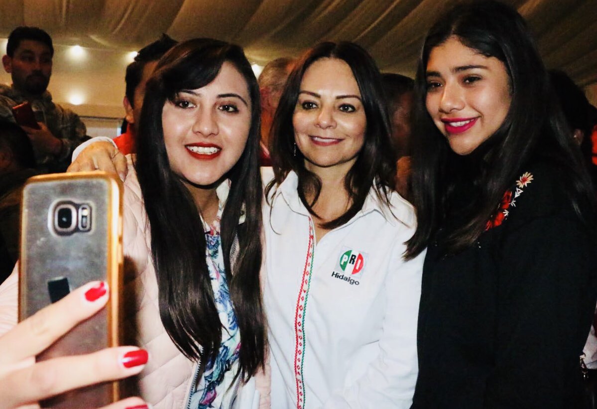 Nuvia_Mayorga's tweet photo. Es un gran gusto estar en el Municipio de #TulaDeAllende con las Delegadas y Delegados de mi partido. https://t.co/AnTZa3oH39
