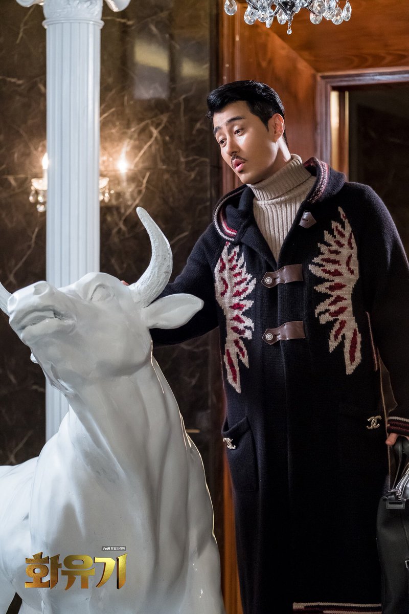 마왕 죽으면 오공이도 심심하고... 소동상은 누가 닦아.. 아무튼 우마왕 죽지마..🐮 #우마왕_장수기념짤털이 #천만년_장수를기원합니다 - 절대낭만...