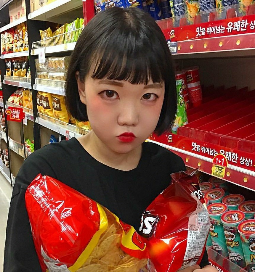layoutxxz's tweet photo. — ulzzang girls icon (red)  *⋆ฺ࿐♡

rt se pegar/gostar!
de os créditos se usar, por favor! https://t.co/tFE6XBDci6