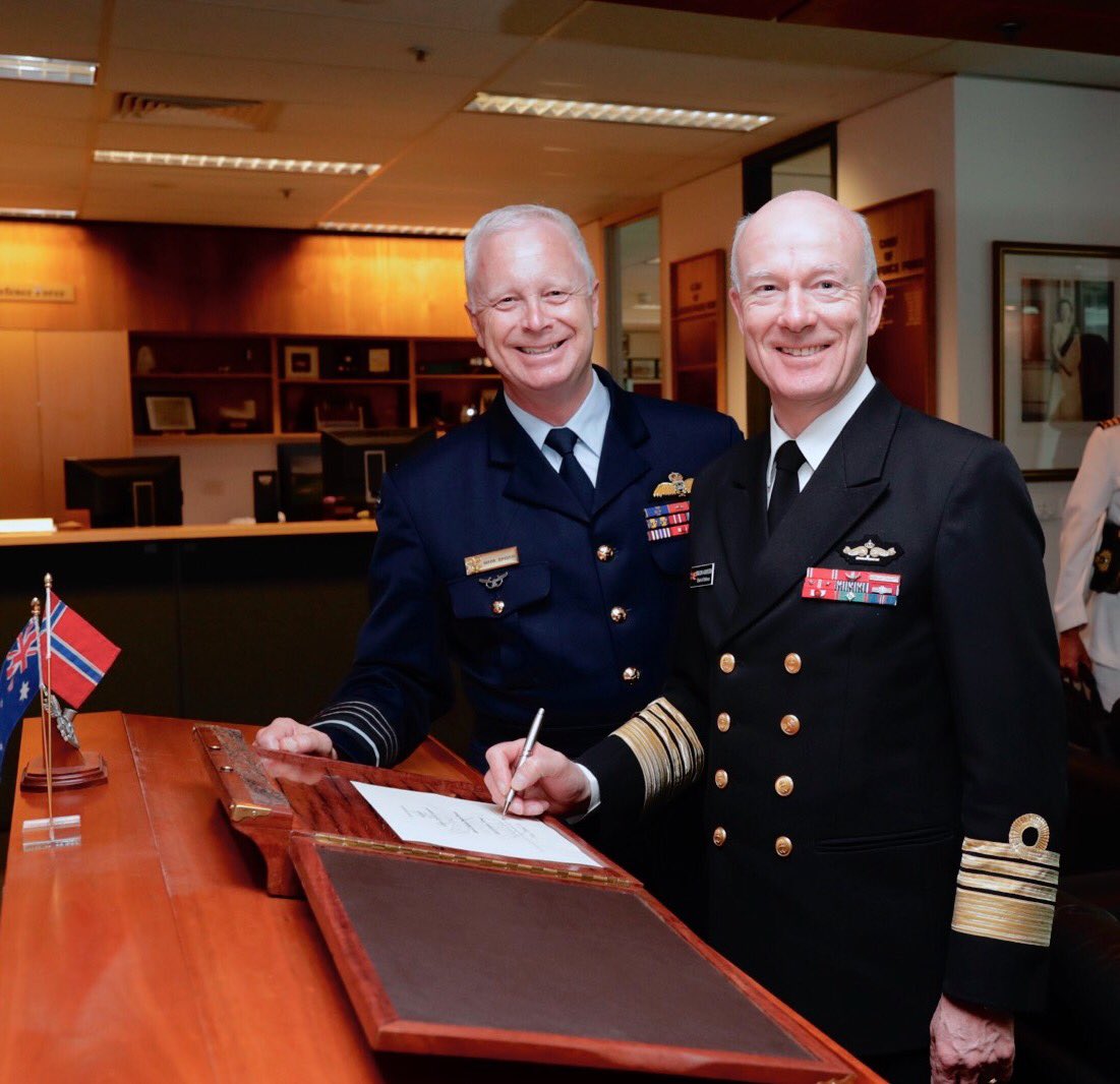 Pleased to host GEN Bjørn Bisserup & ADM Bruun-Hanssen in #CBR #yourADF, Denmark & Norway are part of the Coalition operating in #Iraq & continue to support the NATO mission in #Afghanistan news.defence.gov.au/media/media-re…