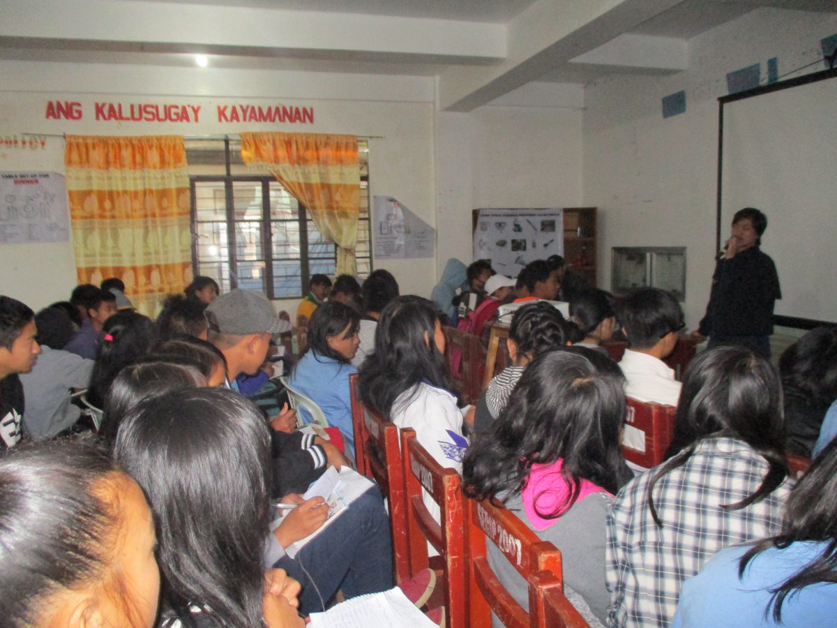 PNPBuguias's tweet photo. @PNPBuguias @PNPBenguet @rwinp88 @ProcorRpcrd
-School visitation, lecture and IEC Distribution with the Grades 7-10 students of Sinipsip National High School
#ProjectTokhang #ISOProblems/Insurgency
#IllegalDrugsAndTerrorismActivities
#PPP2030 https://t.co/4ZkftgqBFt