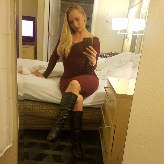 2 pic. ?? https://t.co/Ap5FmSJAEp