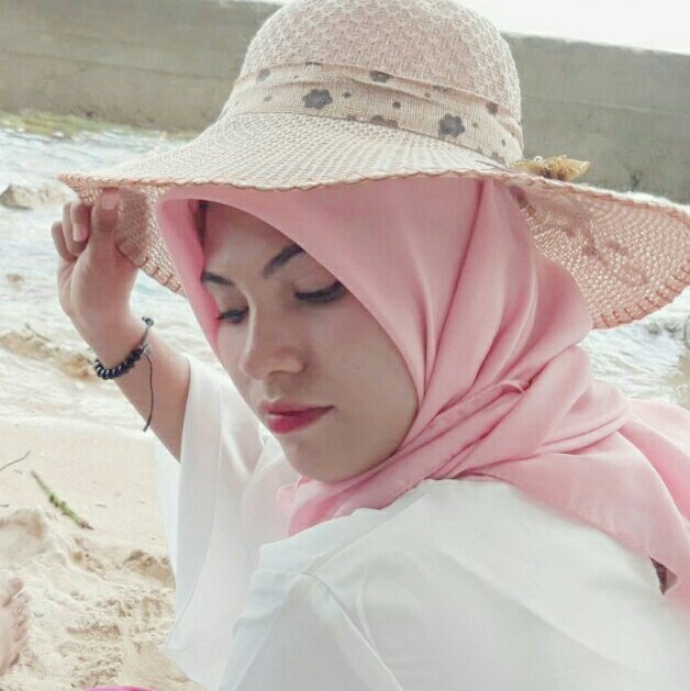 ikha_windiani's tweet photo. #FotoProfilBaru https://t.co/zYqOFiJq08