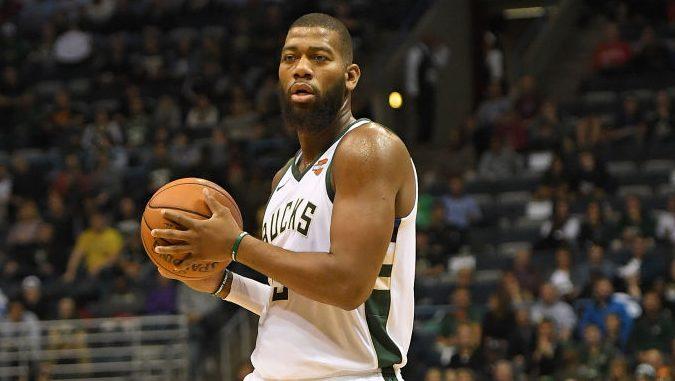 NBCSports's tweet photo. Celtics finalize signing of Greg Monroe in lone move at trade deadline #NBA https://t.co/FmA61qLrkC https://t.co/uurL71nFyK