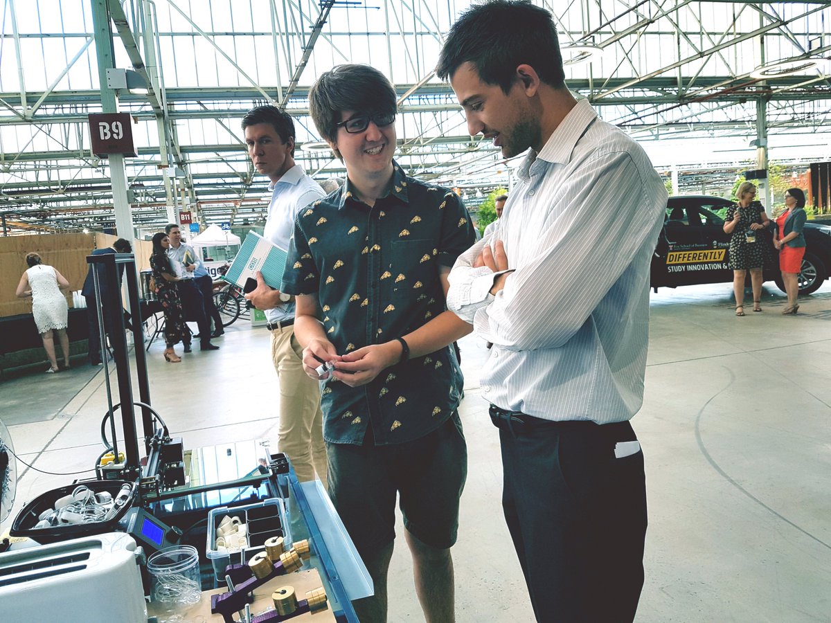 PhoneLabsNet's tweet photo. We are actually doing it : Advanced Manufacturing. We are making microscopes with 3d printing and laser cutting @TonsleySA @NVIFlinders @kymaher @Flinders https://t.co/Vp2sMYwq2T