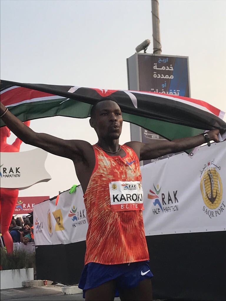 rosassociati's tweet photo. PB, course record and 5th time in history 58’42” to win again @rakmarathon for Bedan Karoki #athletes #rosassociati #nike #wintecare #ethicsport #atletiES #rakhalfmarathon https://t.co/rE9pPmpYC4