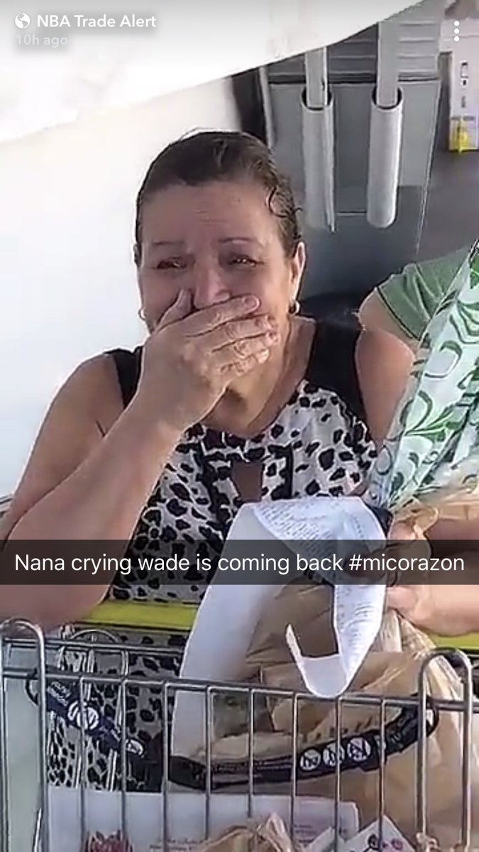 Rawrlexidee's tweet photo. When nana gets posted on the @NbaTradesNews snap chat crying over @DwyaneWade coming back lol #micorazone #nana #NBA #305 #WadeCountyBack https://t.co/NfgmzIDyHz