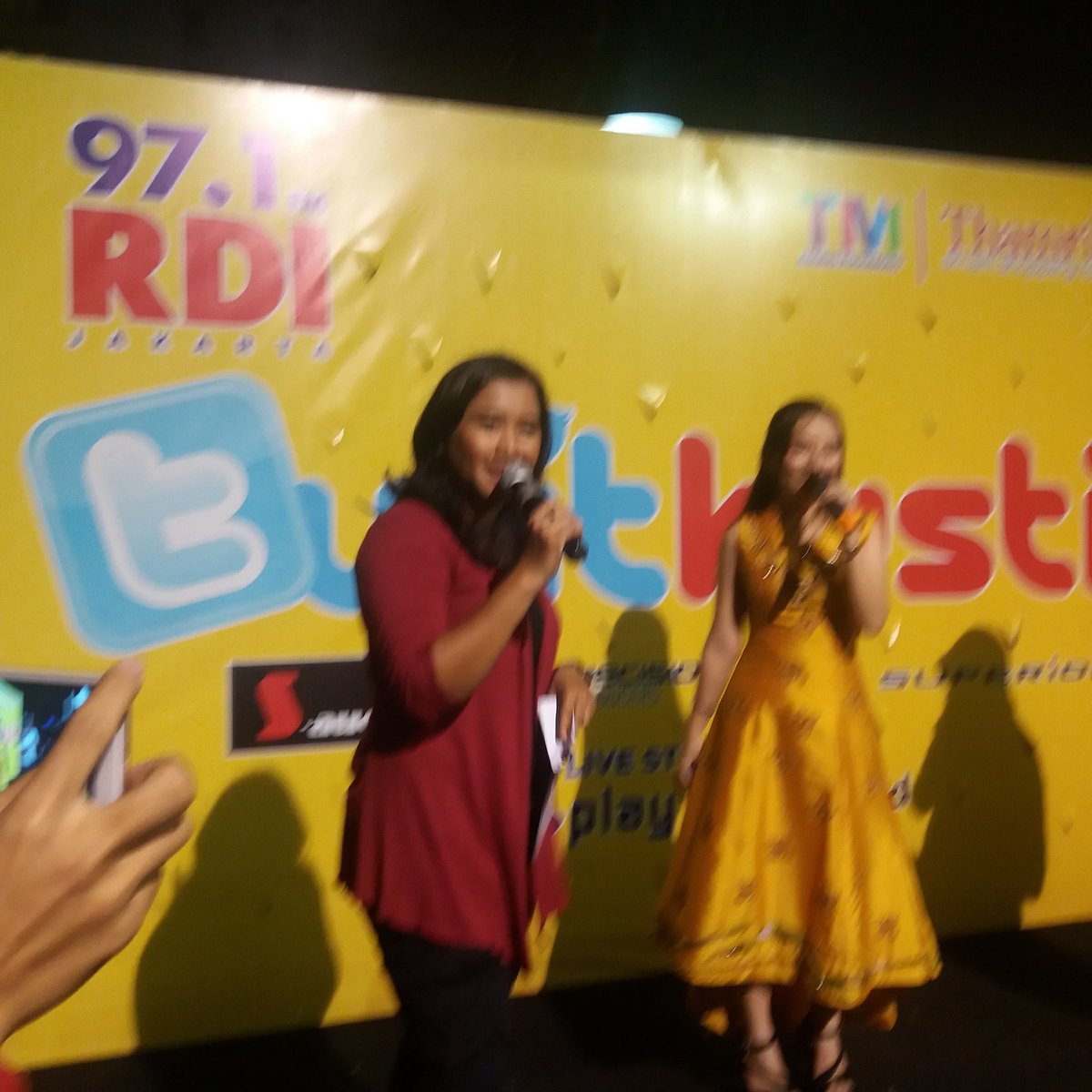 <a href="/rdi971/">97.1 FM RADIO RDI JKT</a> ka ines , mo req SADIS ya  @Inesyablldf slm <a href="/Liina_adja/">liina ajja cukup</a> <a href="/Maskamsani1/">Maskamsani</a> @Anggie07131081 <a href="/adinda_T4uru5/">adinda👉Ťàűřů§</a> <a href="/helenLen7/">@helen Len</a> <a href="/NenengDarmayan5/">Neneng Darmayanti</a> <a href="/MiatyAti_971/">Miaty ati</a> <a href="/Antoalvi147/">Alvian</a> @toink_to_wae @febbyendut <a href="/olay_arief/">OLay Costers17</a> @Muhamma_kiki <a href="/Denkus_971/">~Denkus Alvarez~</a> <a href="/Wan_abud8/">Wan Abud</a> <a href="/Para_Balladiva/">Para Balladiva</a> @NheyRA_ATni #LDR