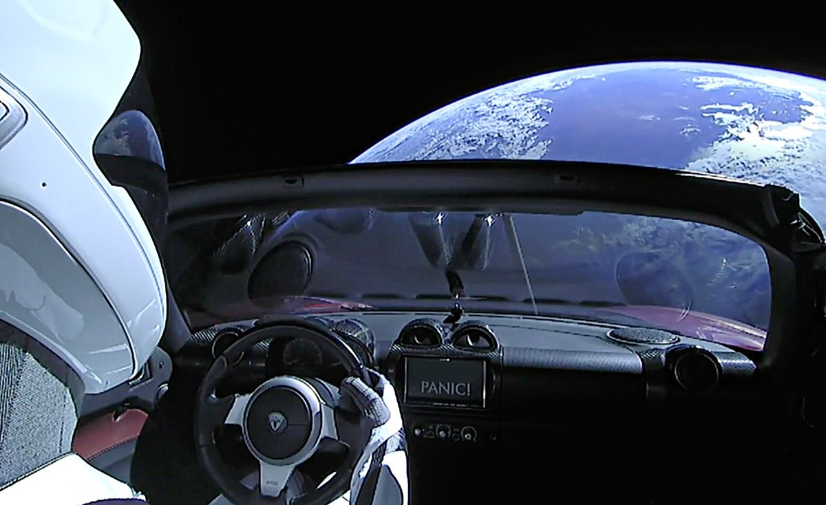Borstjuren's tweet photo. Nu gjorde jag hemläxan ordentligt genom att provköra Tesla Model S. Det var en trevlig upplevelse men inget direkt revolutionerande. Finns ingenting som konkurrenterna inte kan kopiera. Elon Musk är en förebild men Tesla är fortfarande inget jag vill äga.
#PrataPengar #lynchning https://t.co/kft6L4Avgy