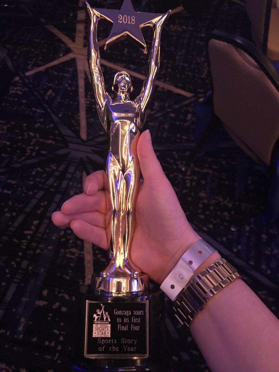 CamdenFinney's tweet photo. Hello dear friend. So proud of the @GonzagaBulldogs to win this in Seattle. Weβve truly made it!!!! #GoZags #83SSY https://t.co/cwIcZvYiqy