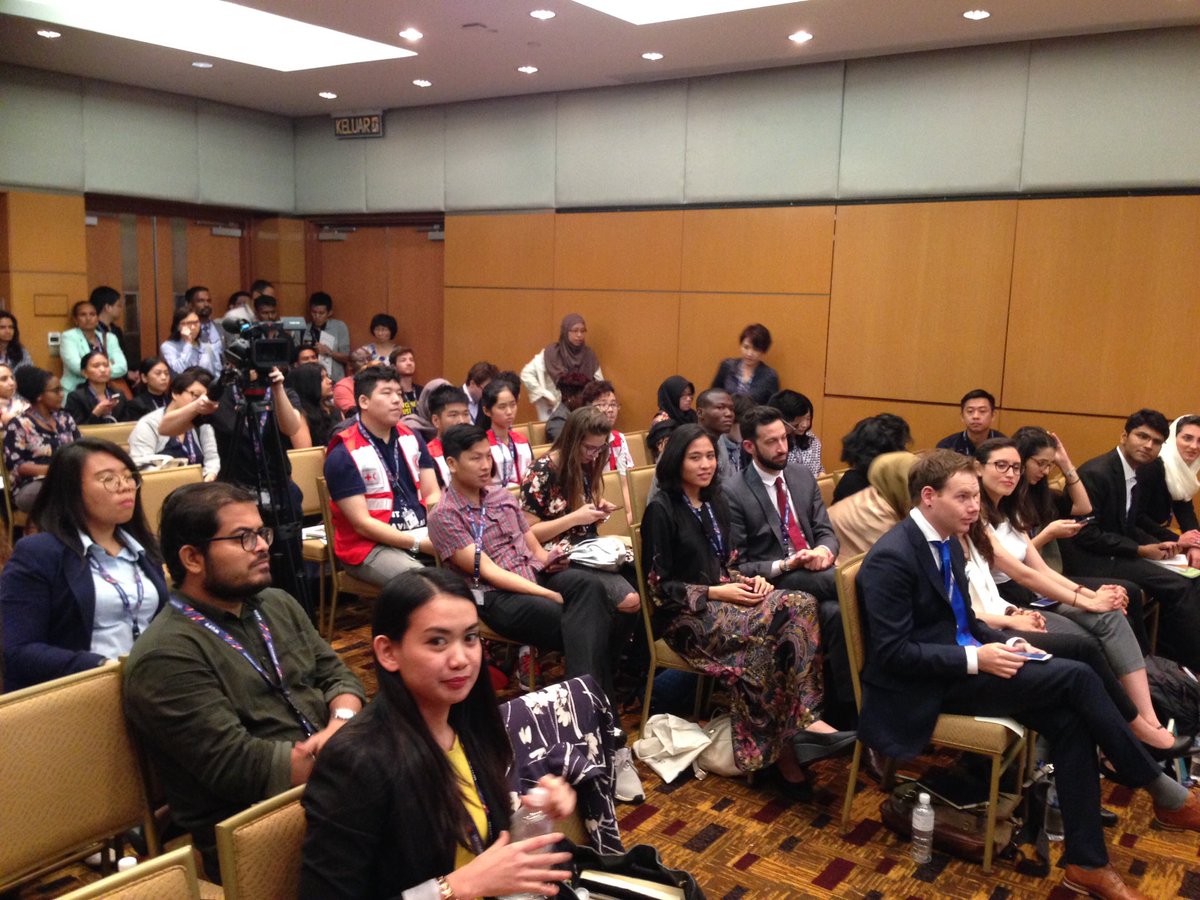 anagsier's tweet image. Full room at the #localpathways side event at the World Urban Forum!! #kualalumpur Malaysia @SDSNYouth @UNSDSN