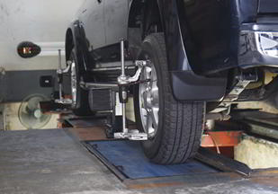 Viking_AutoVA's tweet photo. If you are currently finding it hard to work with your car’s wheels and in dire need of #Wheel #Alignment #Chantilly VA, it is mandatory to log online and get in touch with Viking Automotive first. This platform has everything in store for you. https://t.co/A6yE6z2dsy https://t.co/sQ2v6Tkw5E