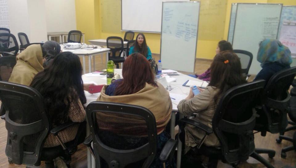 KarandaazPK's tweet photo. The Karandaaz Women Entrepreneurs attended a session on Stress Management by in-house clinical psychologist, Saba Sabir @NICLahore. Running a business can be stressful for entrepreneurs. Fighting stress and committing to self-care are actually investments in the business. #ICF2 https://t.co/nSs4EZ464O