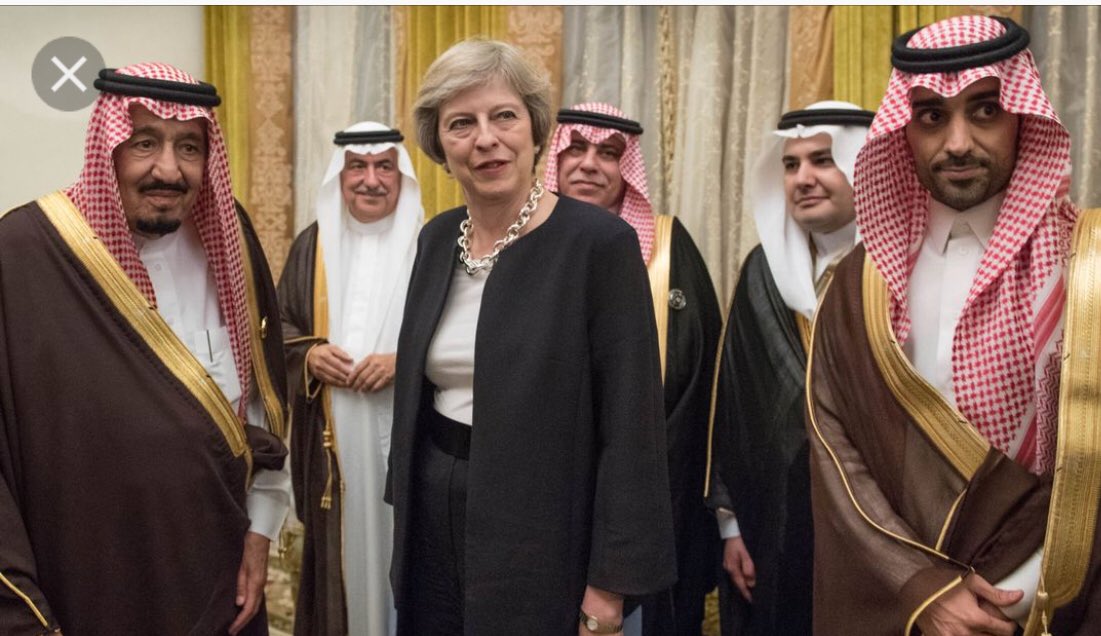 MasterEventsM's tweet image. Seguim amb #ProtocolInternacional Avui aprofundirem en els usos, costums, cultura, recomanacions... per establir vincles i relacions institucionals i empresarials amb els països àrabs @BlanquernaFCRI