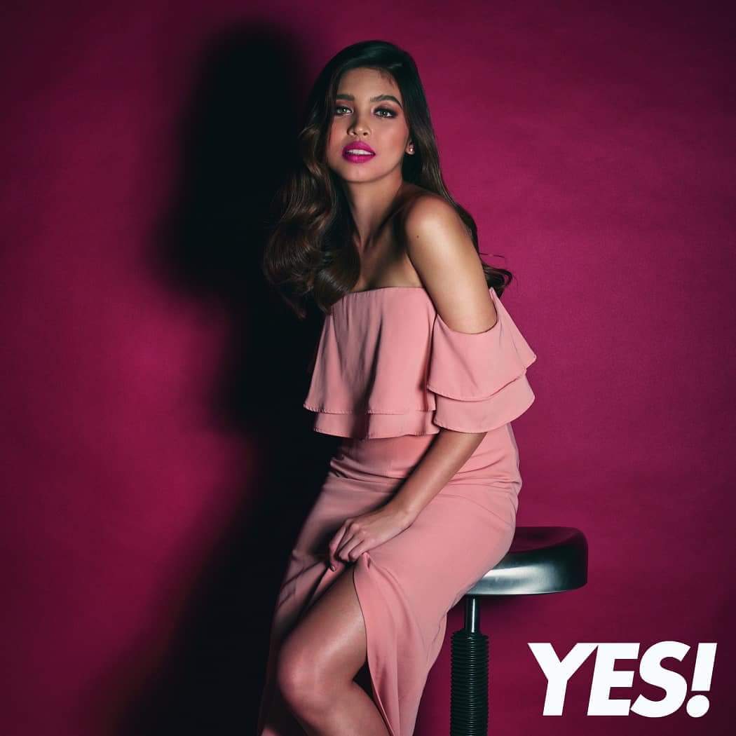 MaineMendozaPH3's tweet photo. @markednicdao @mainedcm " There's no doubt that @mainedcm photographs beautifully-butΒ which of her looks inΒ #YESFebruary2018Β is your fave?Β " #MaineMendozaForYES ( 02 ) https://t.co/JnbSUET931