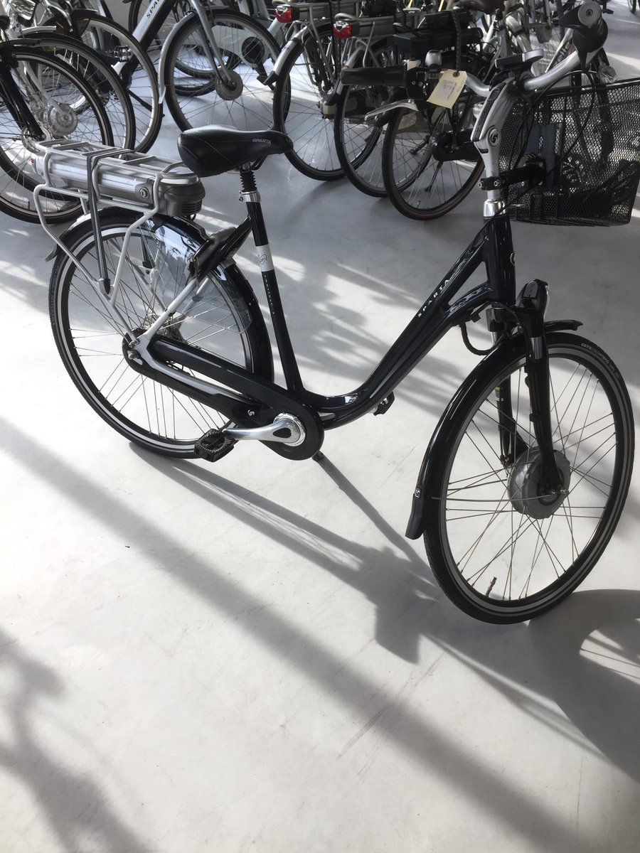 Ook in onze showroom Sparta C3 dames 57 cm €1150; #fietsjefit