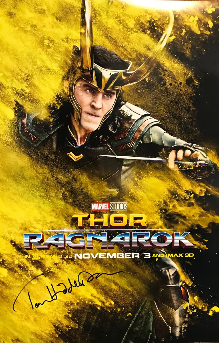 NY_Comic_Con's tweet photo. ⚡ GIVEAWAY THREAD ⚡

Happy birthday to the actor behind our favorite God of Mischief, @twhiddleston! In celebration of his birthday, we have 10 SIGNED #LOKI POSTERS to giveaway to #NYCC fans. To enter, reply to this tweet with your favorite Loki scene from #ThorRagnarok 💚 https://t.co/O9Xn42t6I5
