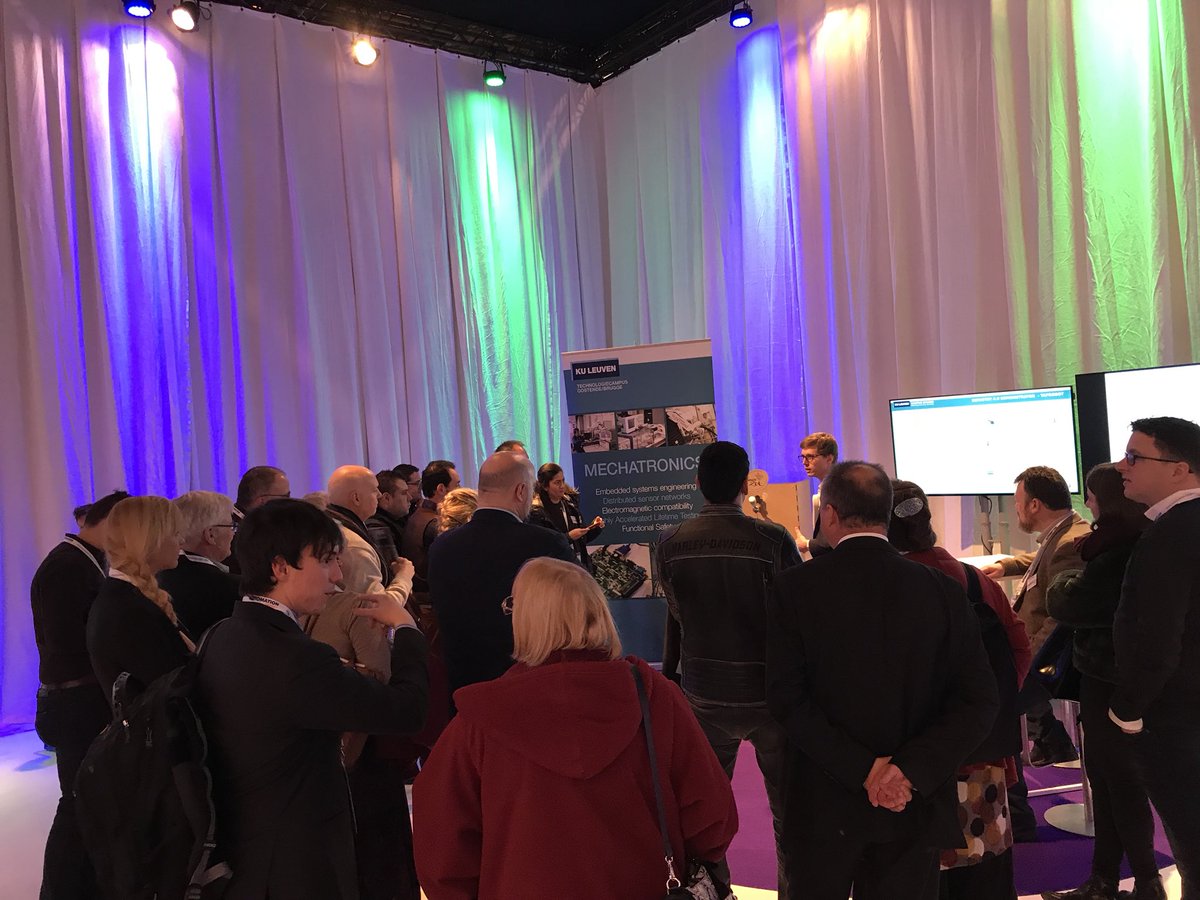 FanyaIsmail's tweet photo. So what is next? From human collaboration to #CollaborativeRobots with #DigitalPassports too! #InternetOfThings.
Ah one more thing! Your next drink might be served by a #Robotics arms #ISE2Seas #disruptival #innovation https://t.co/ueW4jJ1xrm