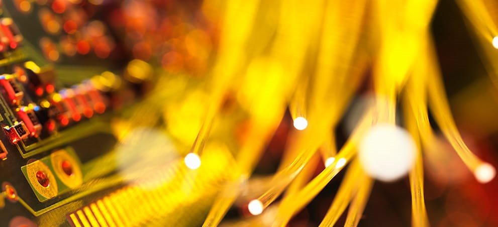 De afgelopen dagen werden veel banken en instellingen in Nederland het slachtoffer van DDoS-aanvallen. Moeten we ons zorgen maken? En welke preventieve maatregelen kunnen organisaties nemen? Wij praten u bij over DDoS-aanvallen magpi.pe/sFedD