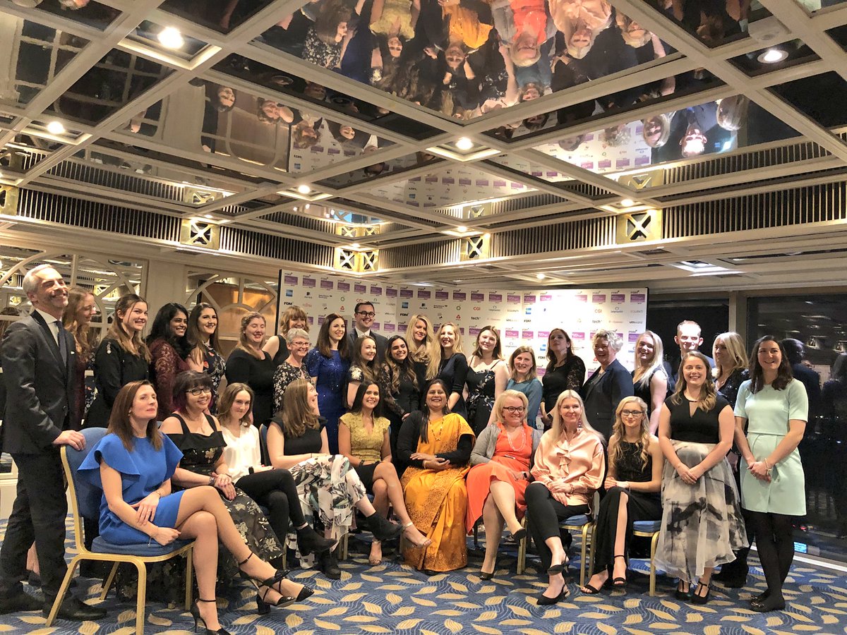 RachMurph's tweet photo. Amazing night at @FDMGroup @everywomanUK #womendotech #techawards couldn't help but blog about the incredible @ktgriffx The Future https://t.co/uVXLb7cIxd https://t.co/Mbo4sAZlU1