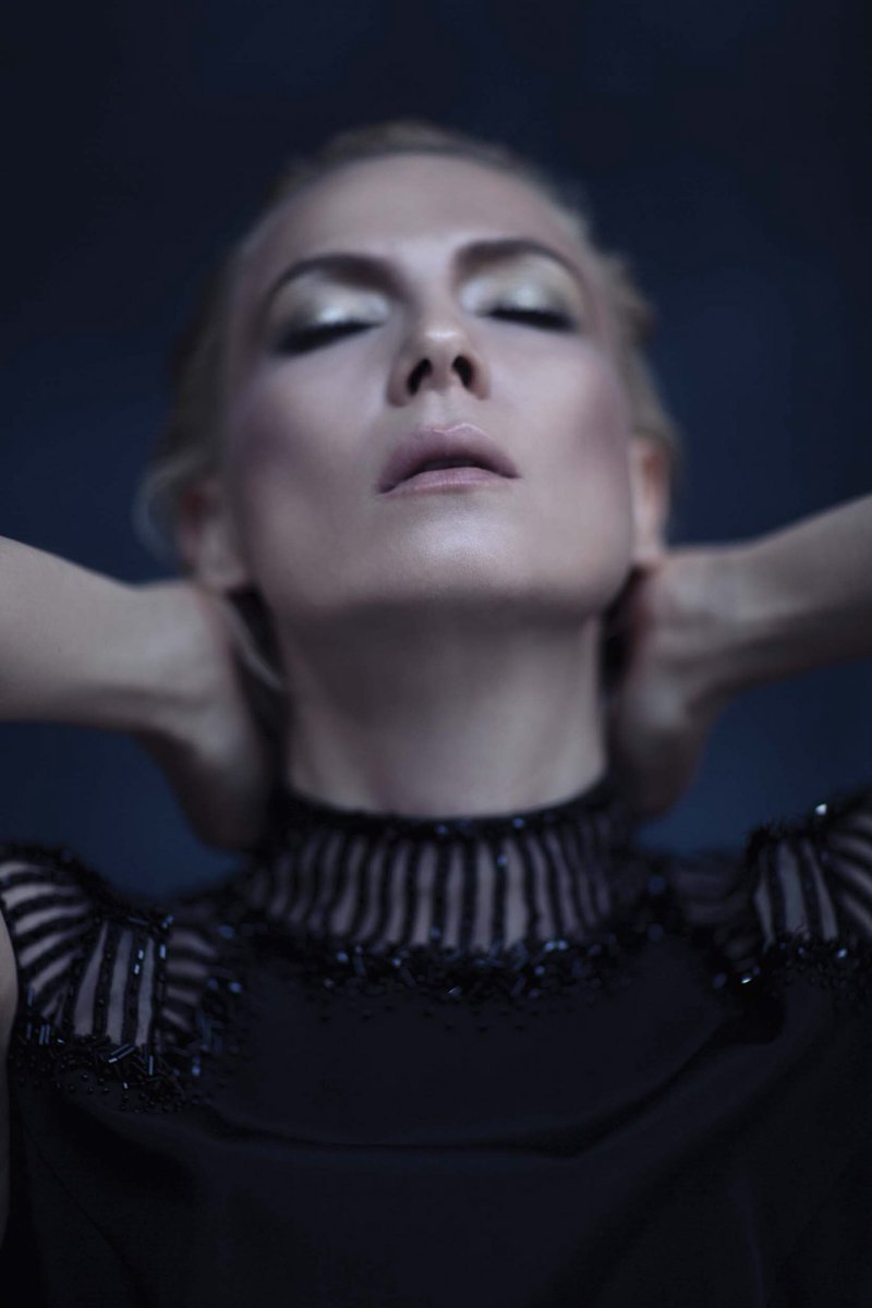 101production's tweet photo. Marie Claire / Şebnem Dönmez
photographed by @serkansedele 
styled by @mahizeraytas https://t.co/bu99TloMxr