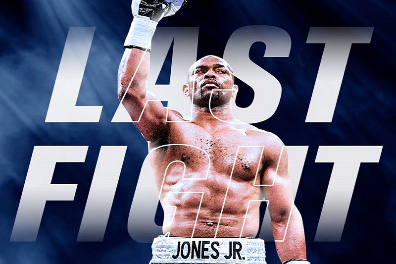 WorldBoxingNews's tweet image. Roy Jones Jr. wins 'final' fight with an injury, immediately confirms he'll return for one opponent worldboxingnews.net/2018/02/09/new… #royjonesjr