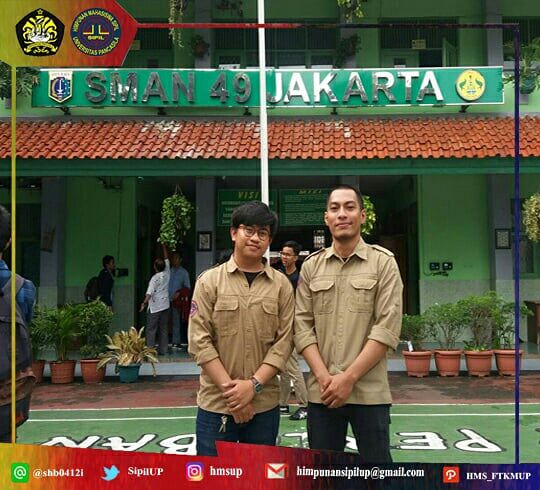 Delegasi dari HMS FT-KMUP dalam Teknik Datang Sekolah yang bertempat di SMAN 49 Jakarta. Program ini adalah kerja sama antara SEMA FT-KMUP, BPM FT-KMUP, dan beberapa delegasi himpunan lainnya.

#MahasiswaAksiNyata
#HMSUP

Bid. IV Humas &amp; Media Kreatif HMS FT-KMUP