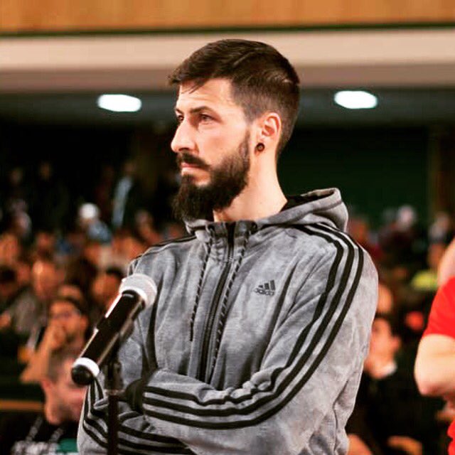 Al_BodyShaper's tweet photo. ❌ SIMPOSIO INTERNACIONAL DE ACTUALIZACIONES EN EN ENTRENAMIENTO DE FUERZA 💪🏽🏋🏻‍♂️

Ya han pasado 2 meses de este gran evento en el que cada año me queda más claro q necesitamos un reciclaje continuo.

#albodyshaper #entrenadorpersonal #entrenamientopersonal #sdf17 #inef https://t.co/WpKn8SX4Tx