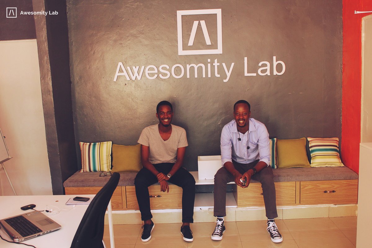 AwesomityLab's tweet photo. Friday brought us @jkanam the CEO of @pikiwash. We had great discussions with him.
 #AwesomityLab https://t.co/LSyRI26czE