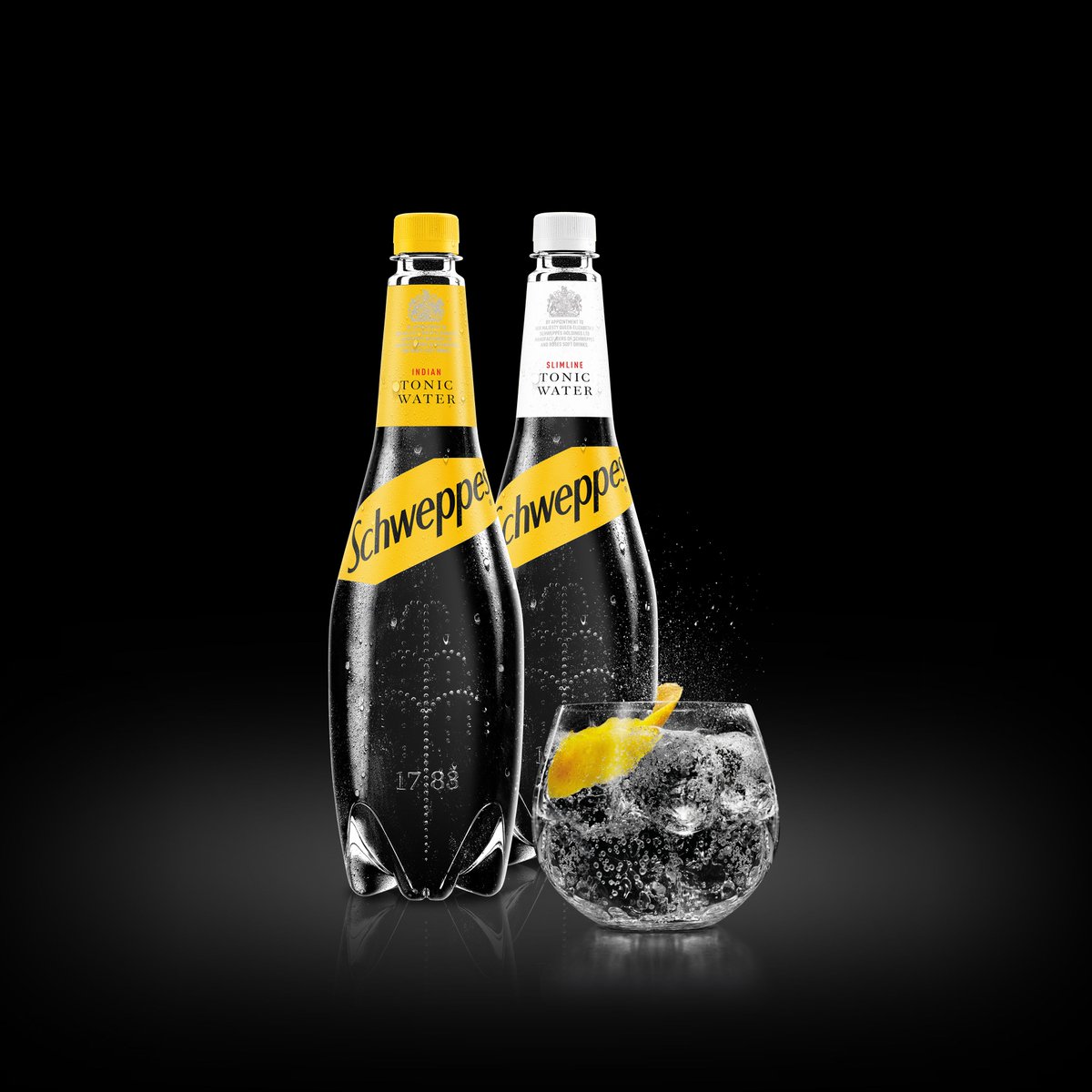 ConsultBrandon's tweet photo. Fun Fact Friday! The fountain that features on all Schweppes packaging harks back to the great soda fountain that was installed at the Great Exhibition at the Crystal Palace in London in 1851. #funfactfriday #schweppessoda #fizzydrinks #sodafountain #brandonfacts https://t.co/HACC5NMPn3