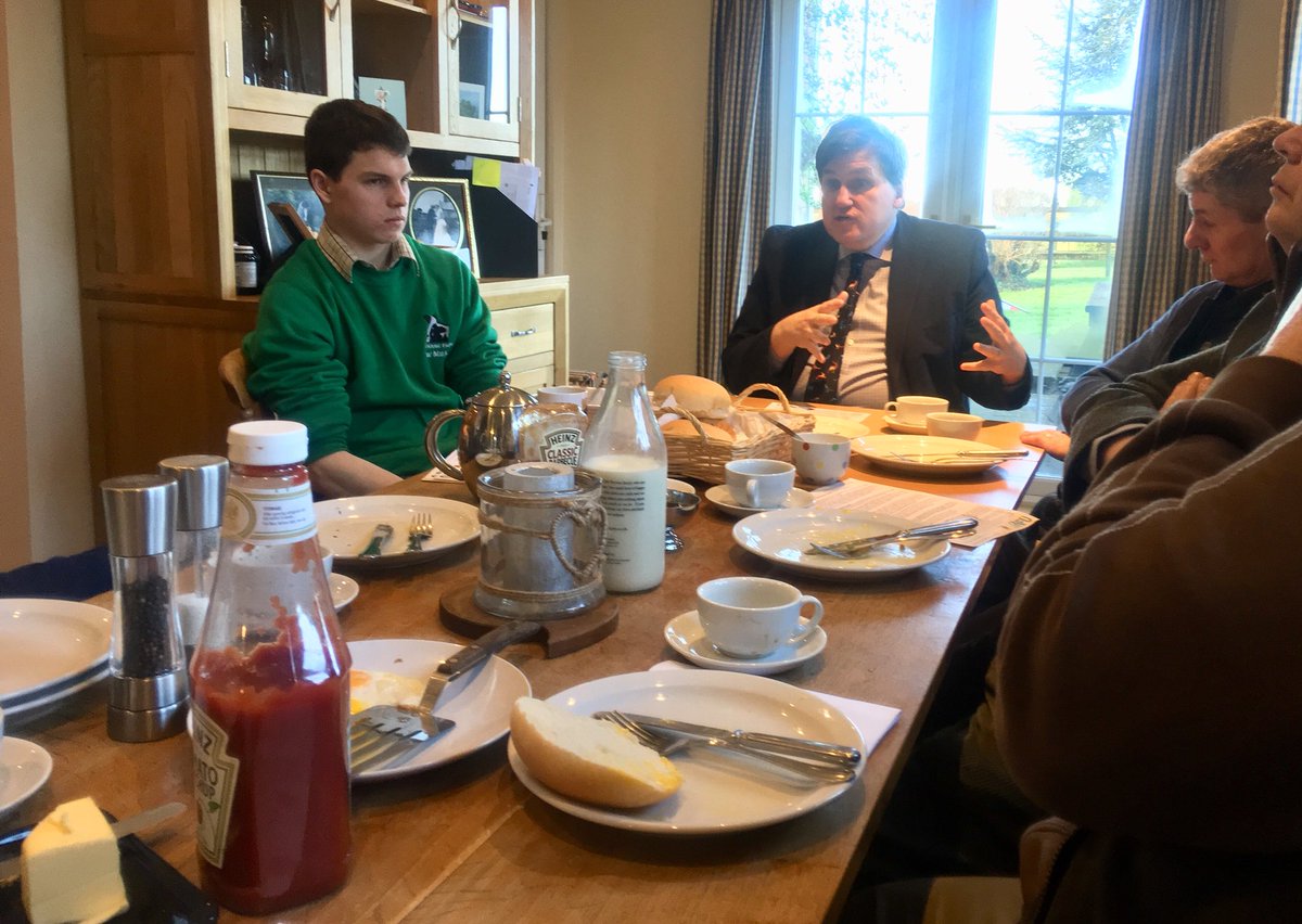 Huge thanks to <a href="/kitmalthouse/">Kit Malthouse MP</a> for joining us first thing for breakfast - hosted by the brilliant <a href="/PeakHouseFarm/">Peak House Farm</a>.  Trade, Brexit, Rural Crime and looking after the environment on the menu...as well as delicious raw milk!  <a href="/NFUtweets/">National Farmers' Union</a> <a href="/NFUSouthEast/">NFU South East</a> <a href="/NFUPolitical/">NFU Political</a> @nfumbasingstoke