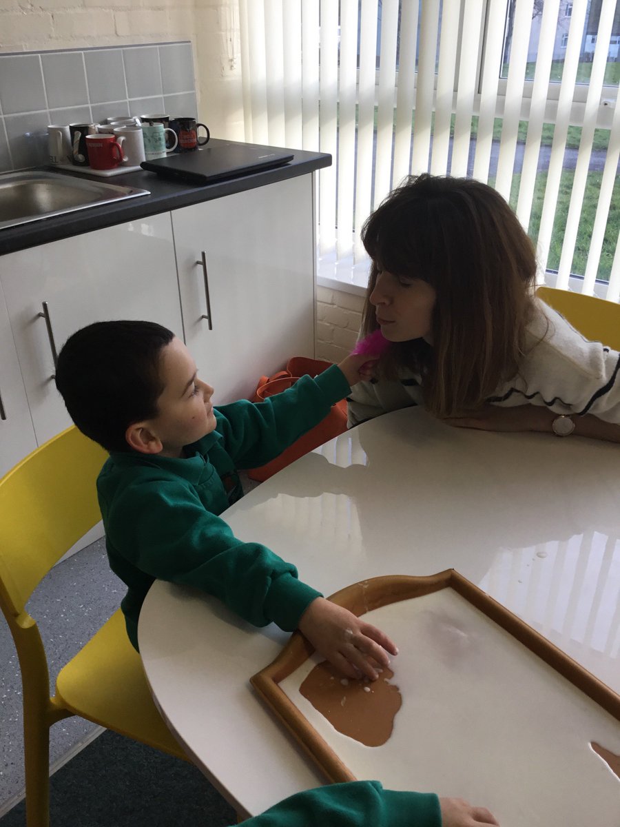 Springwood_Prm's tweet image. Thank you to the families that came to our Thrive open morning! Look out for our next one! #springfamily #springwellbeing