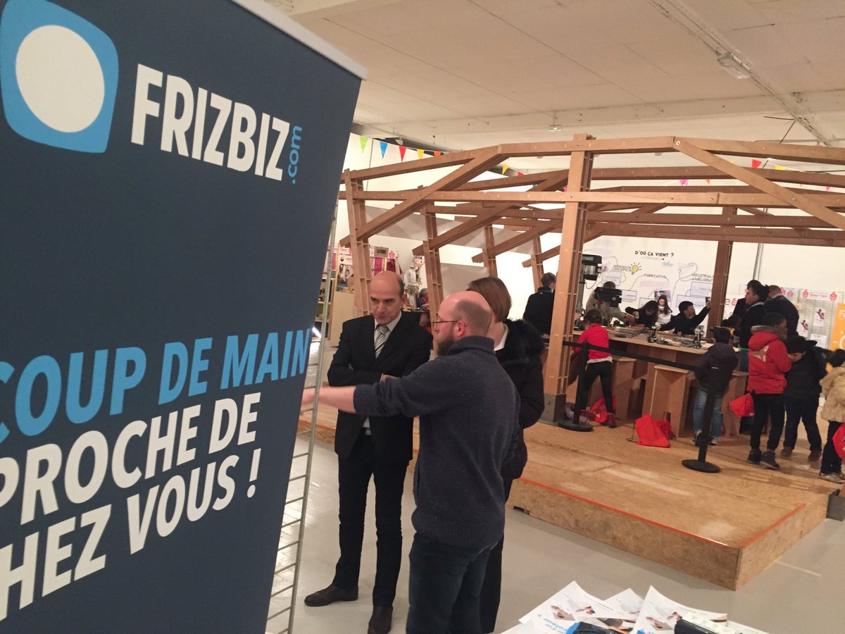Frizbiz en live <a href="/makerfaire/">Maker Faire</a> <a href="/lille/">LilleMarie</a>! Rejoignez la communauté des #Makers avec <a href="/FRIZBIZ_COM/">FRIZBIZ</a>