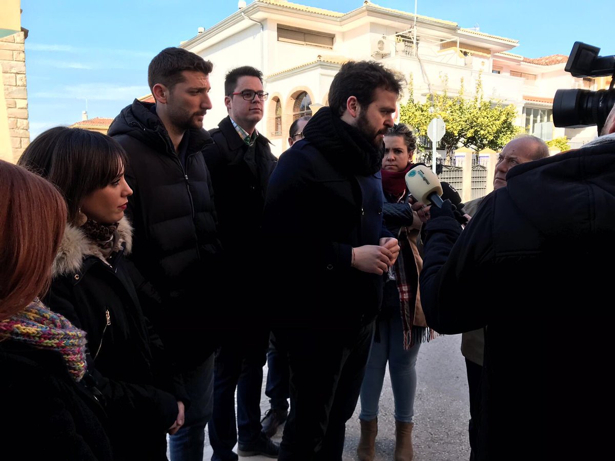JSAJaenCep's tweet photo. Comenzamos la mañana de viernes con una Rueda de prensa en Úbeda. Con la presencia de @AnguitaOmar @LpezMariola y @JFrSerrano https://t.co/zxUf7UhNdN