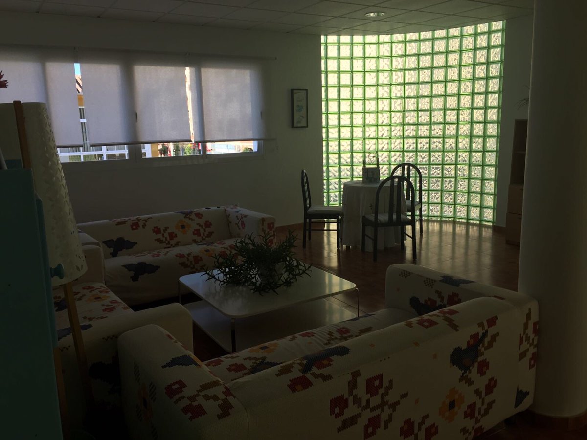 La presidenta de la Diputación acudio a las instalaciones de Fuensocial en el Municipio de Fuengirola. Vio las instalaciones de la Residencia para gravemente afectados y el espacio dedicado a pisos asistidos. #DipuMlgParticipa <a href="/FelixLozanoN/">Felix Lozano</a>