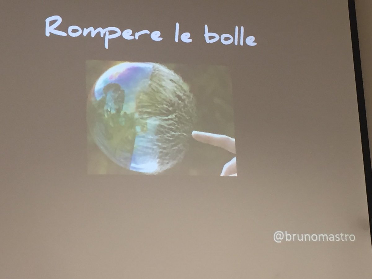 “Per iniziare a dialogare dobbiamo rompere le filter bubbles” <a href="/brunomastro/">Bruno Mastroianni</a> <a href="/ParoleOstili/">Parole O_Stili</a>