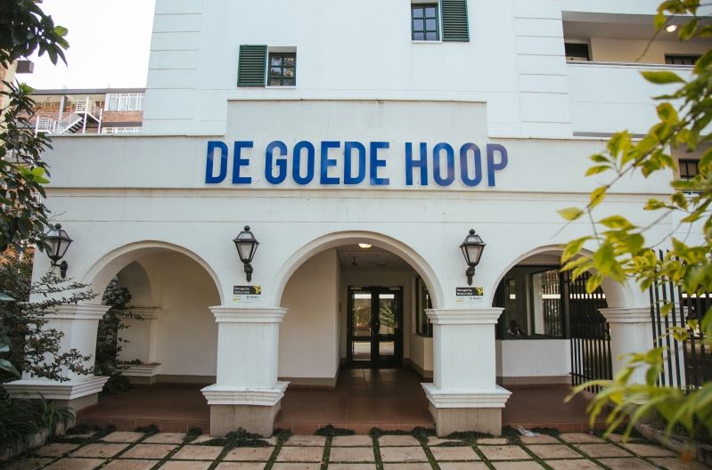 JacaNewswatch's tweet photo. We will not transform De Goede Hoop - Afriforum
https://t.co/SwJP79CsfY
#DeGoedeHoop https://t.co/9dL75LSFzn