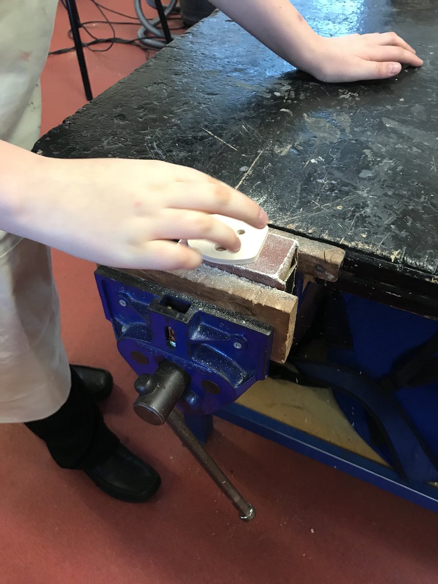 WHSteamtech's tweet image. Year 9 making emojis about their feelings on mental health wellness week