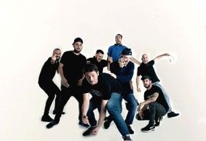 En estos días "Chuchos" de <a href="/labohemeoficial/">LA BOHÈME</a> cumple 1 año. Ficha la entrevista que ya hicimos a estos "chicos de pueblo" bit.ly/2Ecrag9